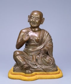 A fine Qing Dynasty Tibetan Guru Buddha statue