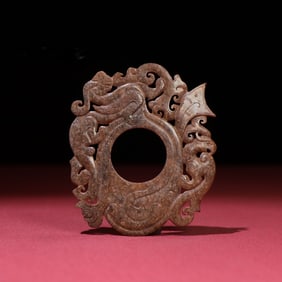 A piece of Manqin seed material dragon chicken core wear