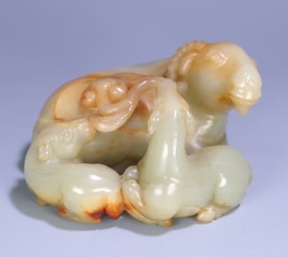 A piece of Hetian jade three sheep Kaitai ornaments