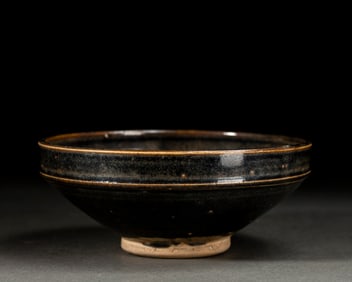 A piece of Shanxi Dingyao bowl