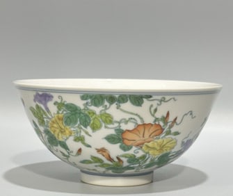 One piece Qing Yongzheng: blue and white bucket color floral pattern bowl