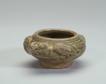 One piece of more kiln washers