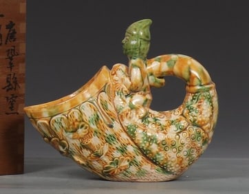 One piece of three-color small Poseidon horn cup