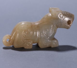 A piece of Han Hetian jade beast