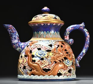 A piece of late Qing purple sand enamel color dragon and phoenix Chengxiang teapot