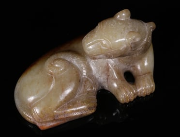 A piece of Hetian jade belt Qinbao Town