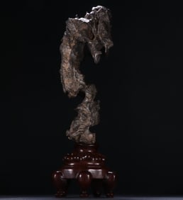 A piece of Taihu Shishanzi ornaments