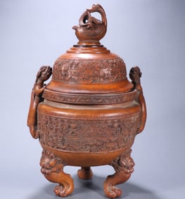 A piece of Qing Dynasty bamboo carving gluttonous pattern dragon ear aromatherapy burner