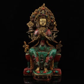 A piece of Tibetan pure copper, hand-made, inlaid with gemstones, painted gold, and now Ba Buddha