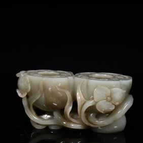 One piece Hetian jade lotus pen wash