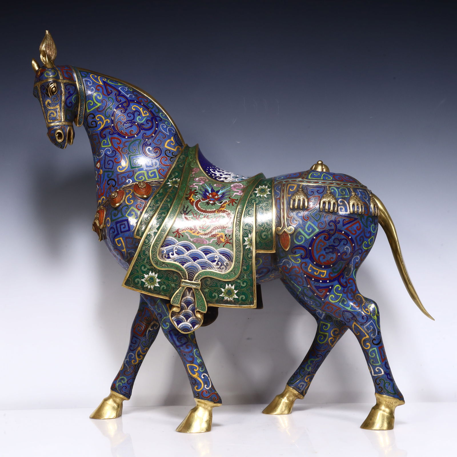 A piece of Qing Dynasty Qianlong year Tang horse (1 of 7)