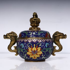 A piece of Qing Dynasty cloisonne dragon head incense burner