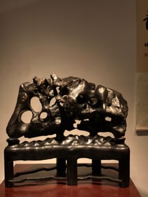 One piece of Qing Dynasty Taihu Lake Stone [Woyun]