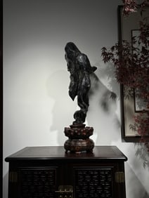 A piece of Qing Dynasty Lingbi Stone Qinggong