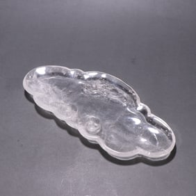One piece of clear crystal leaf pen wash