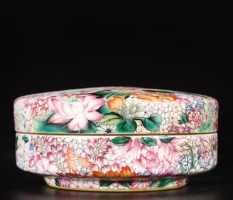 A beautiful floral box
