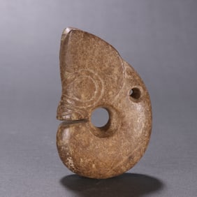 A piece of Red Mountain Culture River Mill Jade Pig Dragon