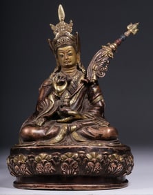 A bronze gilt Padmasambhava seated statue of the Qing Dynasty