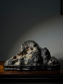 A piece of Qing Dynasty Lingbi stone Wenfang Shanzi