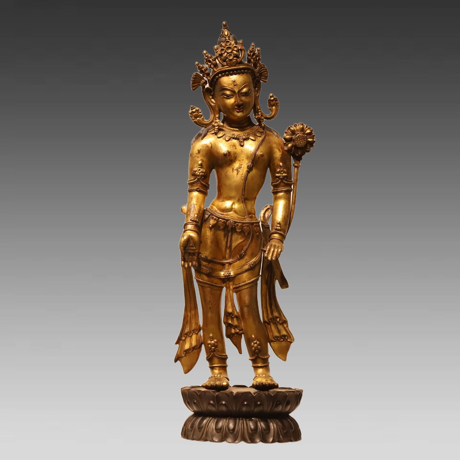 A bronze gilt standing statue of Tara from the Qing Dynasty