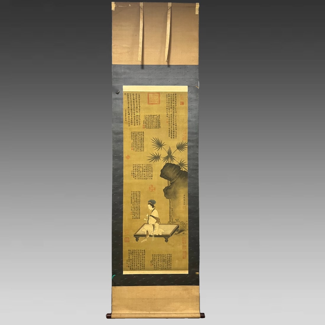 A silk illustration of Zhao Mengfu (1 of 8)