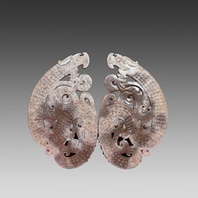 A piece of Hetian jade's full of dragon patterns