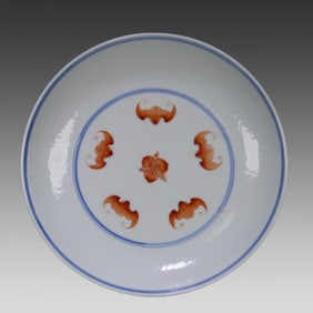 A piece of Qing Dynasty Jiaqing official kiln pastel entwined flowers five blessings holding a