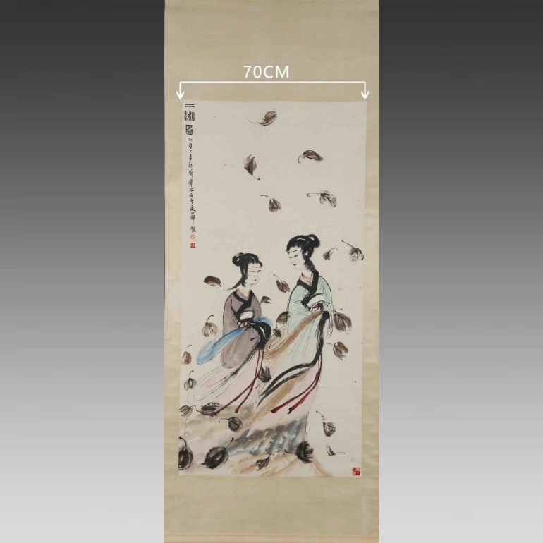 A fine figure painting by Fu Baoshi: Fu Baoshi's fine figure paintings SIZE: 142x70cm (The Dimensions Of All Batches Are Manually Measured.If You Need More Detailed Information, Please Contact Our Customer Service Before Bidding.)