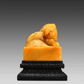 A Qing Dynasty Tianhuang Shi Ruishi button seal
