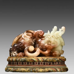 A Rui beast ornament of Hetian jade
