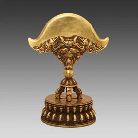 A bronze gilt diamond knife ornament