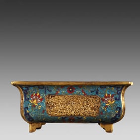 A piece of Qing Dynasty cloisonne entwined branch lotus wojiao square basin