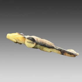 A piece of Han Dynasty exquisite Hetian jade dragon with hook handle