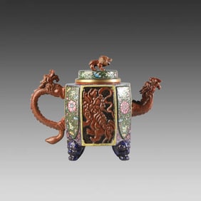 A purple clay pot from the Qing Dynasty