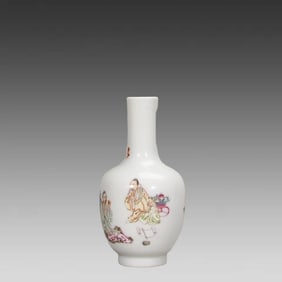 A small bottle of pastel coat figure of Yongzheng of the Qing Dynasty