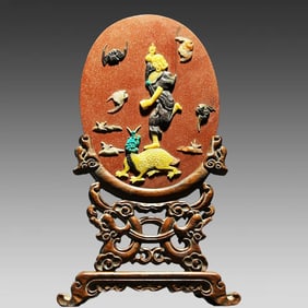 One piece of Golden Sandstone Treasure embedded interstitial