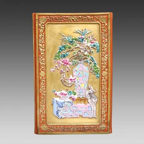 A pair of Qing Dynasty Qianlong Jindi Four Seasons Flower Square Pen Holder