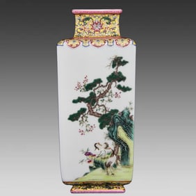 A Qing Dynasty Qianlong pastel flower and bird pattern square bottle