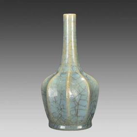 A Song Dynasty Ru kiln azure glazed bile bottle