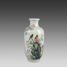 One piece of pastel flower and bird vase