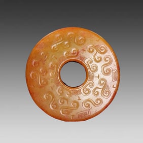 A piece of ripe pits in the Spring and Autumn Period is full of jade