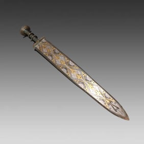 A Han Dynasty bronze double-edged sword of gold and silver