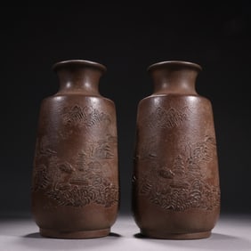 A pair of purple sand painted landscape picture appreciation bottles of Yang Ji's first style