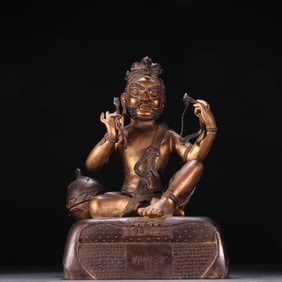 A piece of the Qing Dynasty's six-grade Buddha building bronze gilt mile sand