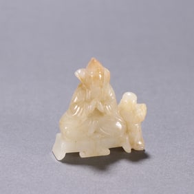 A statue of Hetian Jade Guanyin