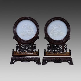 A pair of Hetian jade and a pair of live and work in peace and contentment