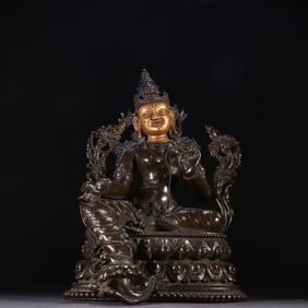 A piece of bronze wrong silver green Tara from the Qing Dynasty