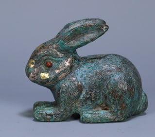 A piece of the wrong gold and silver rabbit of the Han Dynasty