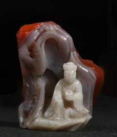 A mountain enlightenment Nanhong carved medicine Buddha statue