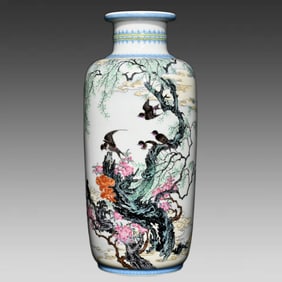 A piece of Qing Dynasty Yongzheng, the year of the enamel color apricot forest spring swallow stick